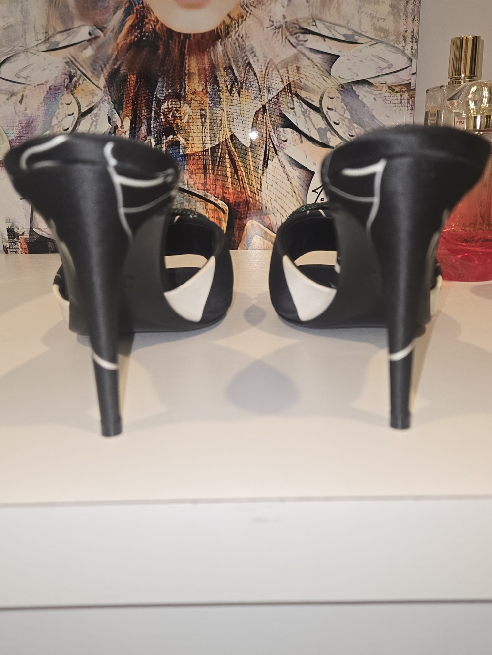 Valentino Garavani Escape Panther Print Crystal VLogo Heels - Picture 4 of 5